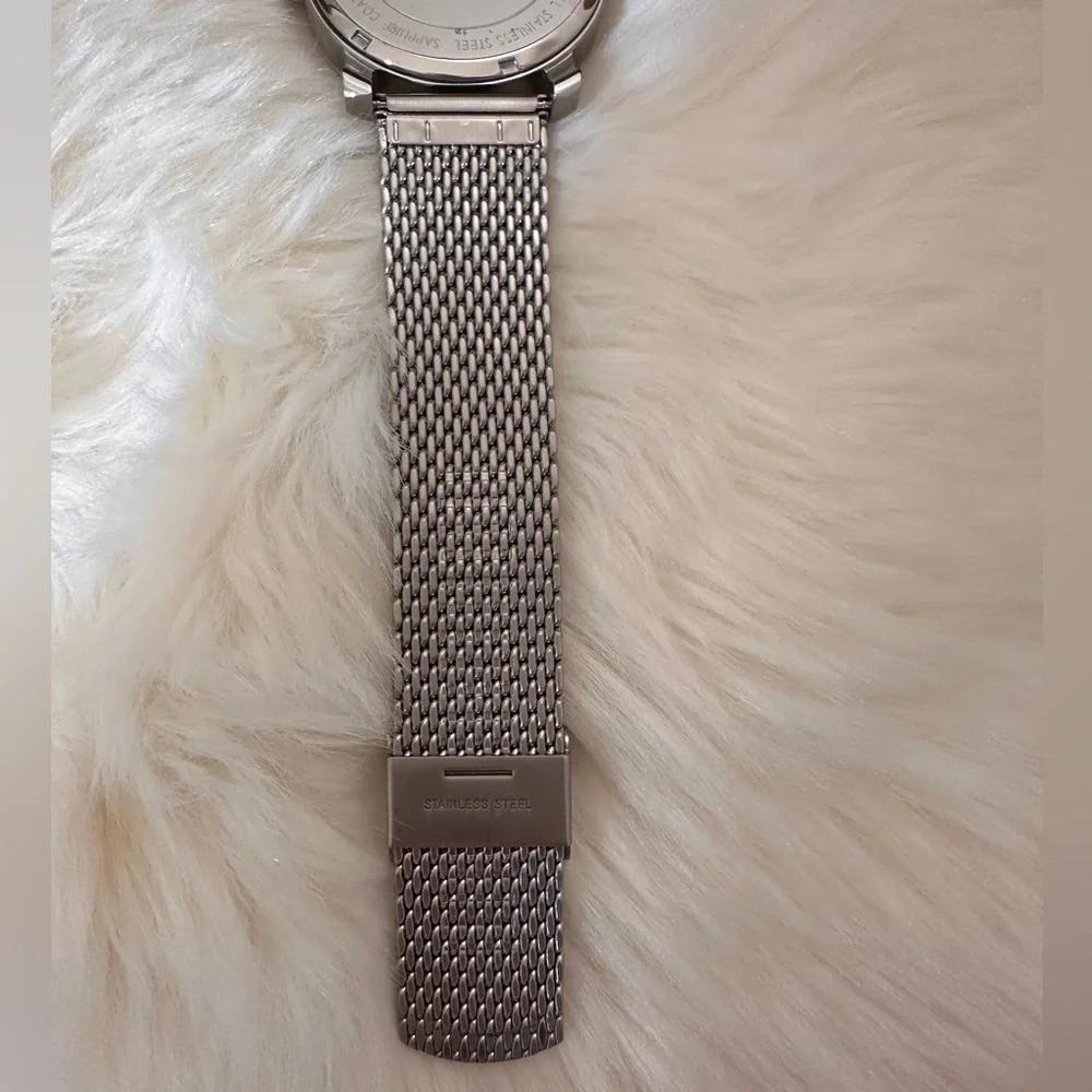 Wenger Stainless Steel Mesh Silver Dial White Watch with Date 1021.103 NWOT - Picture 8 of 10